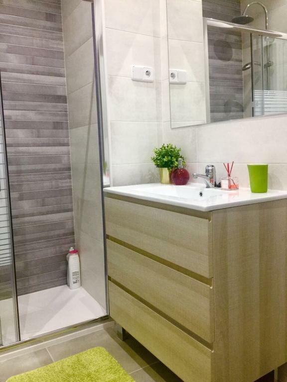 Apartamento Avenida De Portugal Logroño Buitenkant foto